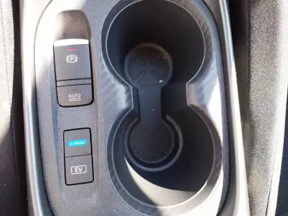 Photo 23 Nissan Juke  HYBRID 143