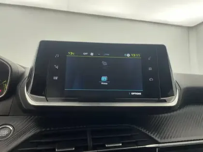 Photo 19 Peugeot 2008  Electrique 136 ch