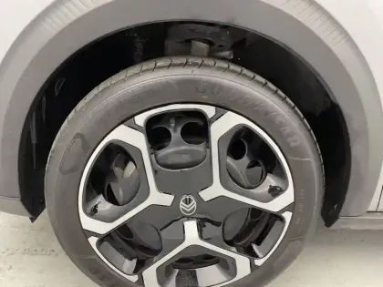 Photo 16 Citroën C3  Turbo 100 ch BVM6