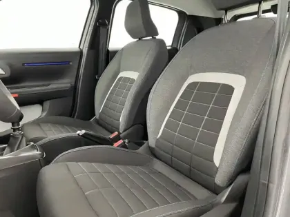 Photo 13 Citroën C3  Turbo 100 ch BVM6