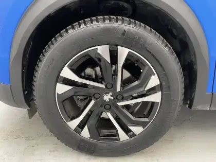 Photo 16 Peugeot 2008  PureTech 130 S&S EAT8