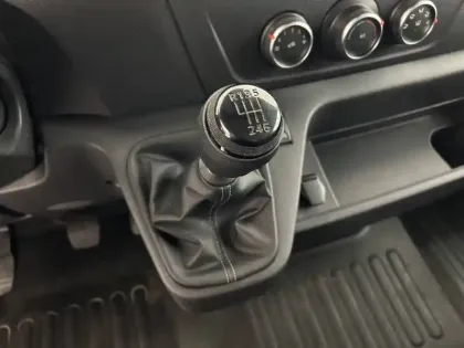 Photo 21 Renault Master  FGN TRAC F3500 L3H3 BLUE DCI 135