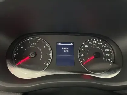 Photo 25 Renault Master  FGN TRAC F3500 L3H3 BLUE DCI 135