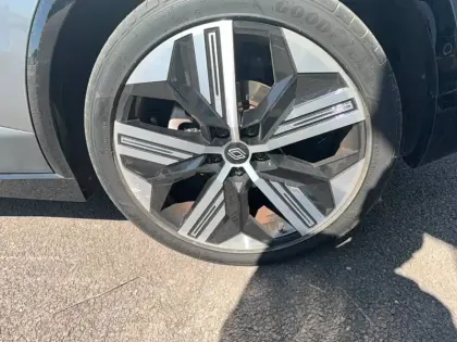 Photo 16 Renault Megane  E-Tech EV60 220 ch super charge