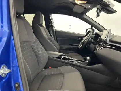 Photo 22 Toyota C-HR  Hybride 1.8L