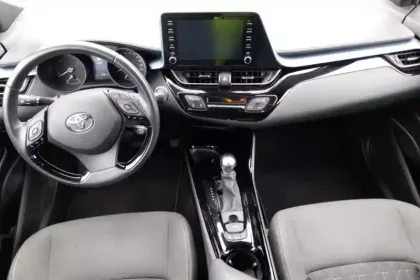 Photo 8 Toyota C-HR  Hybride 1.8L