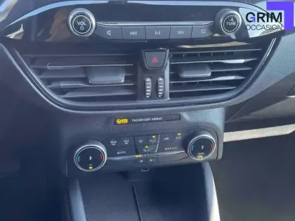 Photo 8 Ford Kuga  2.5 Duratec 190 ch FlexiFuel FHEV E85 Powershift