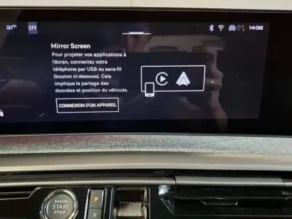 Photo 28 Peugeot 3008  Hybrid 136 e-DCS6