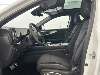 Photo 17 Renault Austral  E-Tech full hybrid 200 GSR2