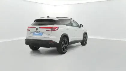 Photo 13 Renault Austral  E-Tech full hybrid 200 GSR2