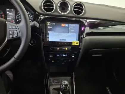 Photo 12 Suzuki Vitara  1.4 Boosterjet Hybrid