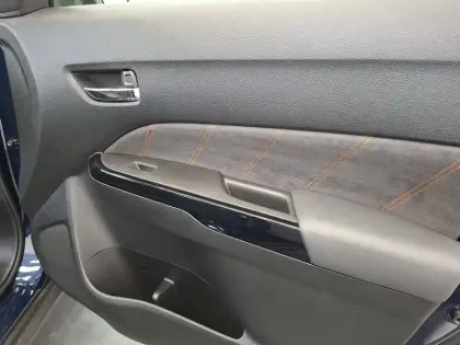 Photo 19 Suzuki Vitara  1.4 Boosterjet Hybrid