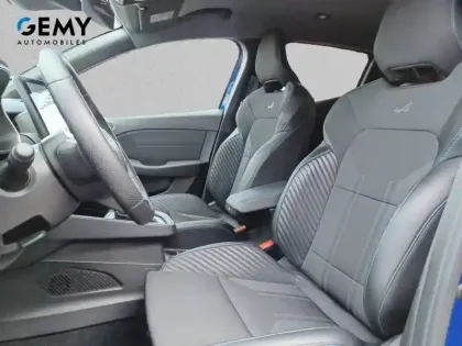 Photo 8 Renault Clio  E-Tech full hybrid 145