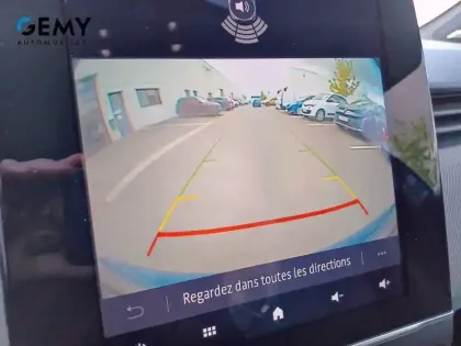 Photo 18 Renault Clio  E-Tech full hybrid 145