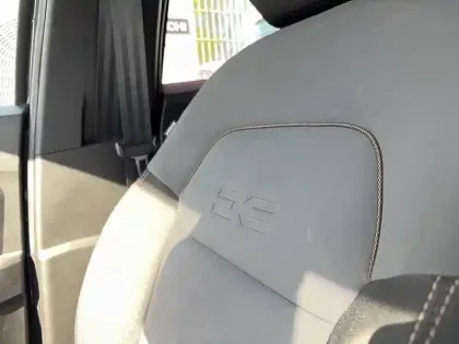 Photo 26 Dacia Jogger  Hybrid 140 7 places GSR2