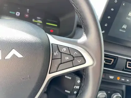 Photo 21 Dacia Jogger  Hybrid 140 7 places GSR2