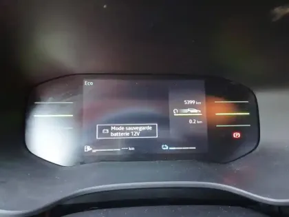 Photo 14 Dacia Jogger  Hybrid 140 7 places GSR2