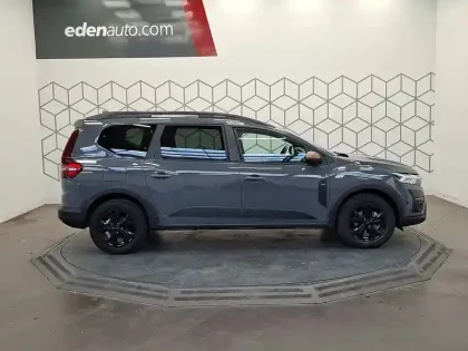 Photo 33 Dacia Jogger  Hybrid 140 7 places GSR2
