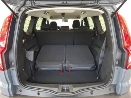Photo 43 Dacia Jogger  Hybrid 140 7 places GSR2