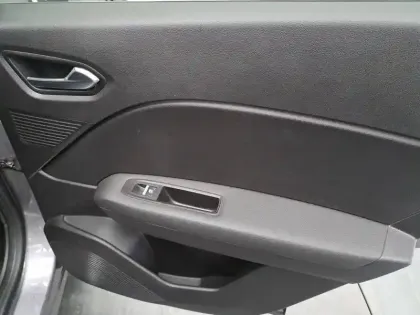 Photo 22 Renault Captur  TCe 100 GPL - 21