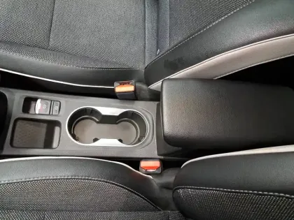 Photo 33 Renault Captur  TCe 100 GPL - 21