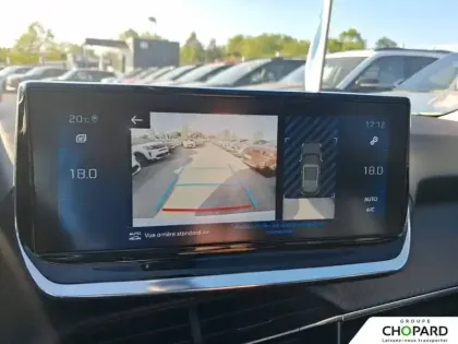 Photo 15 Peugeot 2008  PureTech 130 S&S BVM6