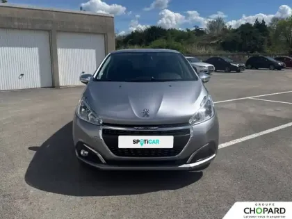 Photo 31 Peugeot 208  PureTech 82ch S&S BVM5