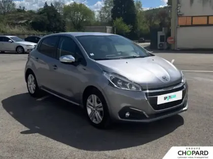 Photo 32 Peugeot 208  PureTech 82ch S&S BVM5