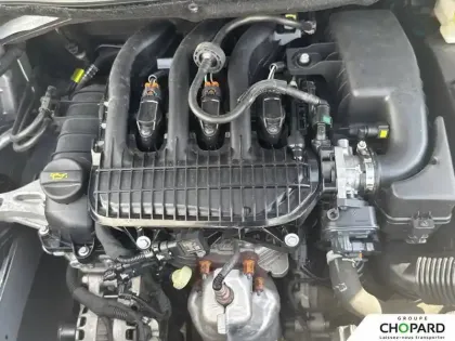 Photo 25 Peugeot 208  PureTech 82ch S&S BVM5