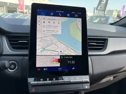 Photo 35 Renault Symbioz  E-Tech full hybrid 145