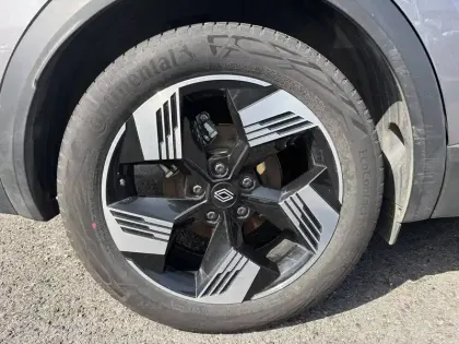 Photo 10 Renault Symbioz  E-Tech full hybrid 145