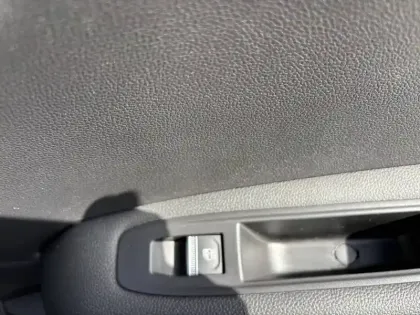 Photo 18 Renault Symbioz  E-Tech full hybrid 145