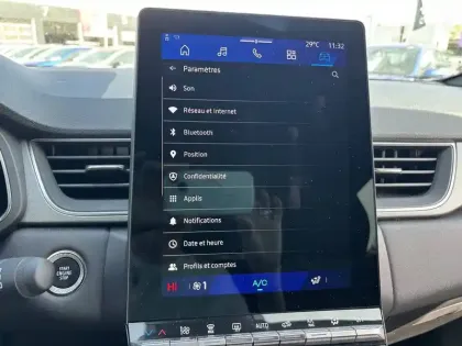 Photo 38 Renault Symbioz  E-Tech full hybrid 145