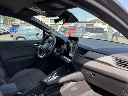 Photo 12 Renault Symbioz  E-Tech full hybrid 145