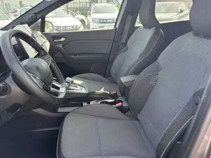 Photo 24 Renault Symbioz  E-Tech full hybrid 145