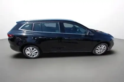 Photo 7 Renault Megane Mégane IV Estate Blue dCi 115