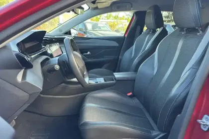 Photo 9 Peugeot 308  PHEV 180 e-EAT8