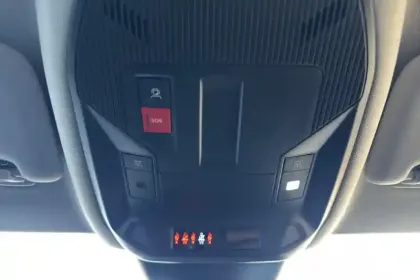 Photo 26 Peugeot 308  PHEV 180 e-EAT8