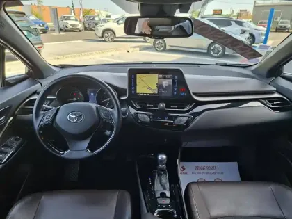 Photo 11 Toyota C-HR  Hybride 122h