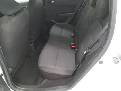 Photo 25 Renault Clio  E-Tech full hybrid 145
