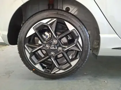 Photo 9 Kia Picanto  1.0 GDi 68 ch BVMA5