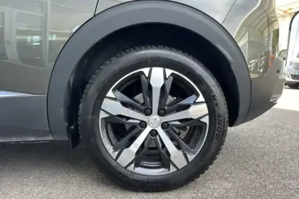 Photo 11 Peugeot 3008  Puretech 130ch S&S BVM6