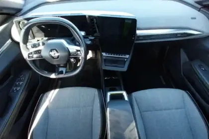 Photo 8 Renault Megane  E-Tech EV60 220 ch optimum charge