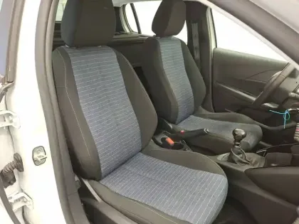 Photo 27 Peugeot 208  BLUEHDI 100 S&S BVM6