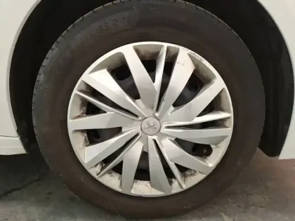 Photo 31 Peugeot 208  BLUEHDI 100 S&S BVM6