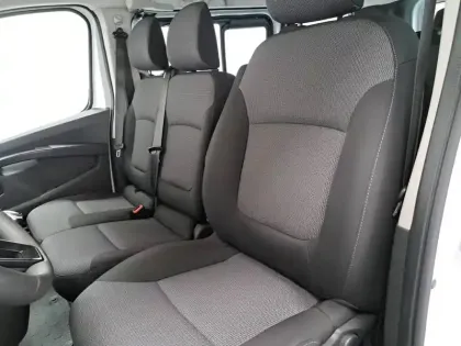 Photo 24 Renault Trafic  L2 dCi 150 Energy S&S