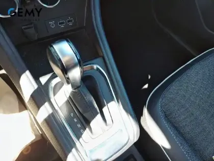 Photo 29 Renault Captur  TCe 155 EDC FAP