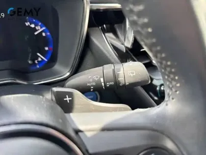 Photo 20 Toyota Corolla  Touring Sports Hybride 184h