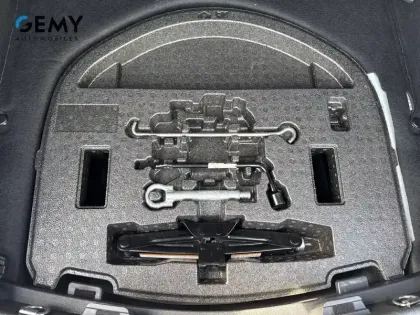 Photo 13 Toyota Corolla  Touring Sports Hybride 184h