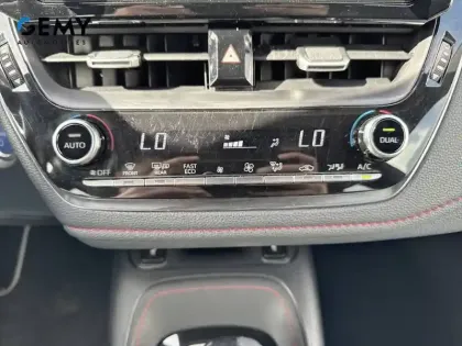 Photo 26 Toyota Corolla  Touring Sports Hybride 184h